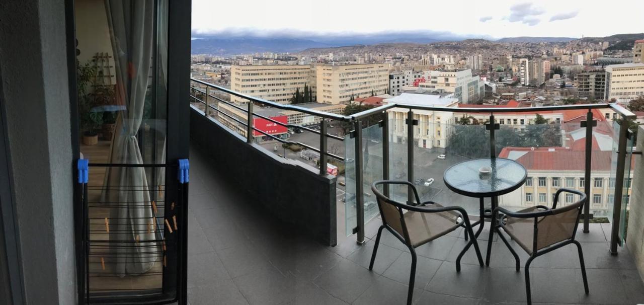 Ameri Plaza Green Apartments Tbilisi Luaran gambar